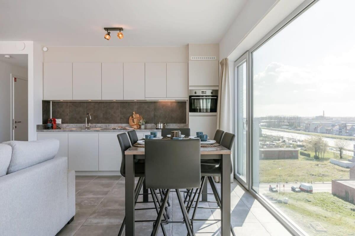 Huswell - Bright Apartment With Seaview Bredene Eksteriør bilde