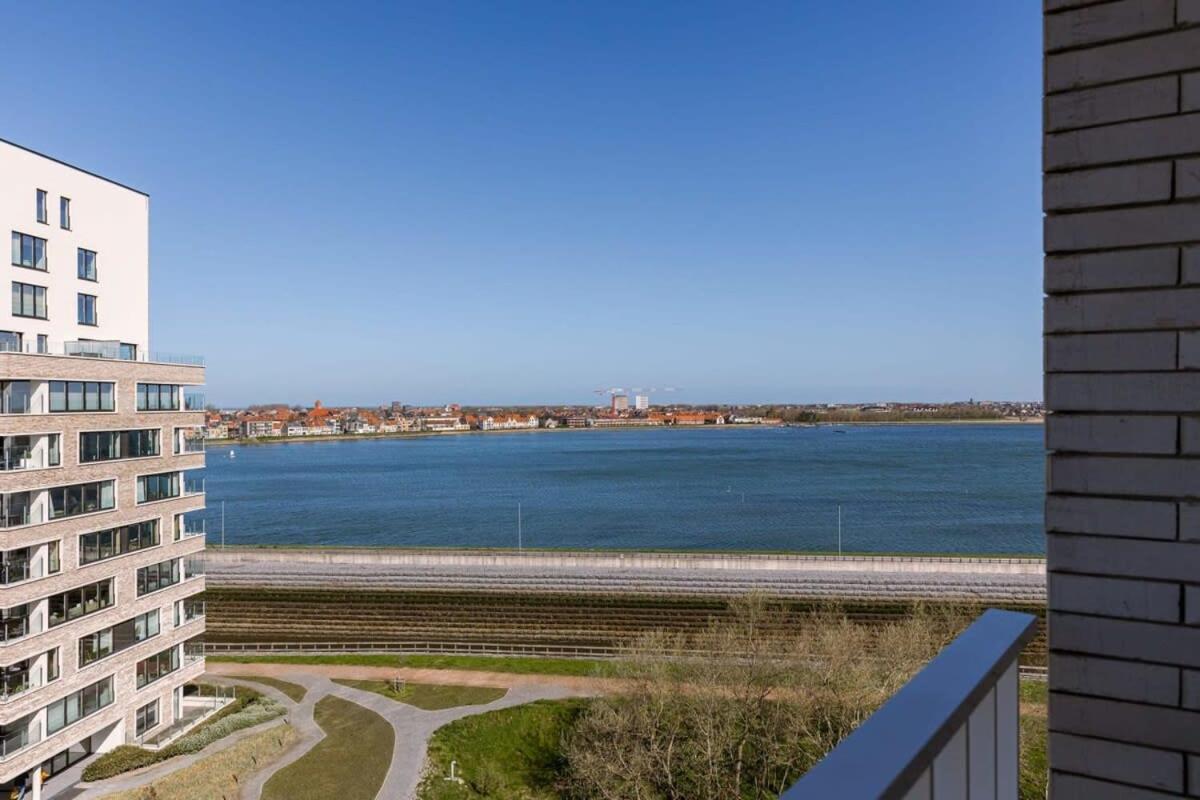 Huswell - Bright Apartment With Seaview Bredene Eksteriør bilde