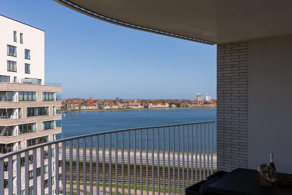 Huswell - Bright Apartment With Seaview Bredene Eksteriør bilde