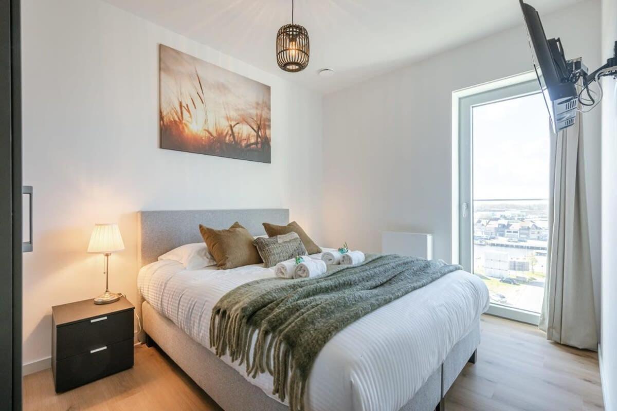Huswell - Bright Apartment With Seaview Bredene Eksteriør bilde